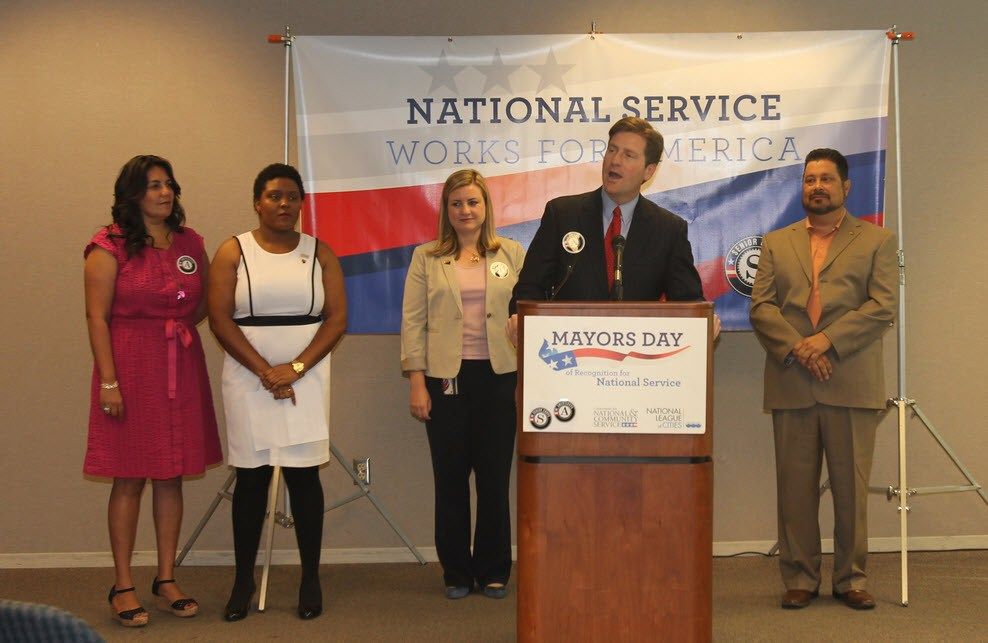 Mayors Day of Recognition for National Service (Photo source: City of Phoenix)