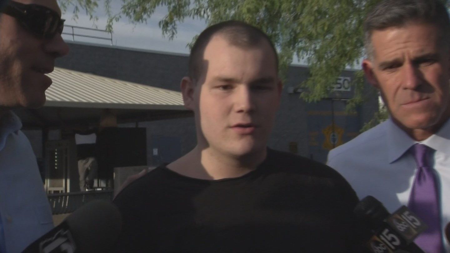 Leslie Merritt Jr. talked to the media after getting out of jail (Source: KPHO/KTVK)