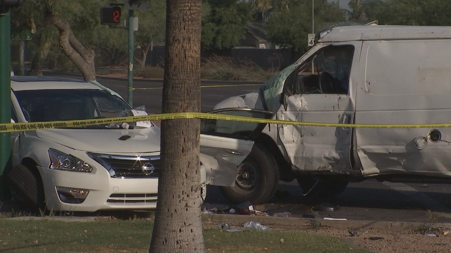 Driver killed in 2vehicle crash at Phoenix intersection Arizona's Family
