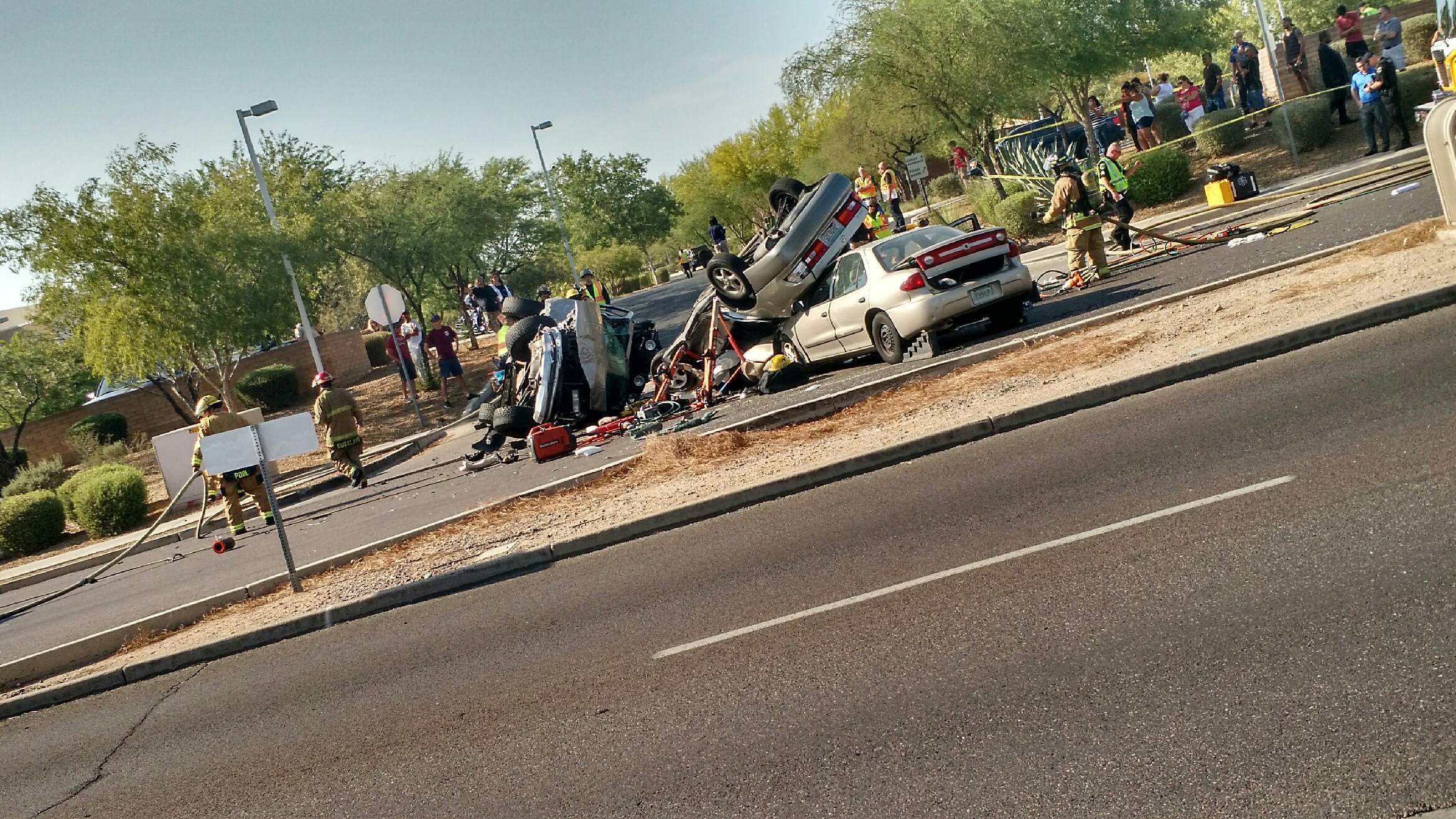 Man Dies After 3-vehicle Crash In Glendale - Arizona's Family