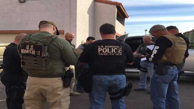 Feds Arrest 200+ AZ Fugitives In Operation Grinch Stopper - Arizona's ...